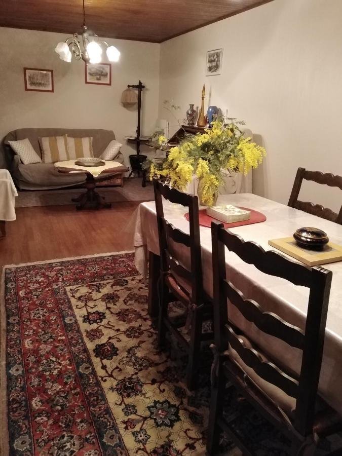 Maison familiale Voutezac Extérieur photo